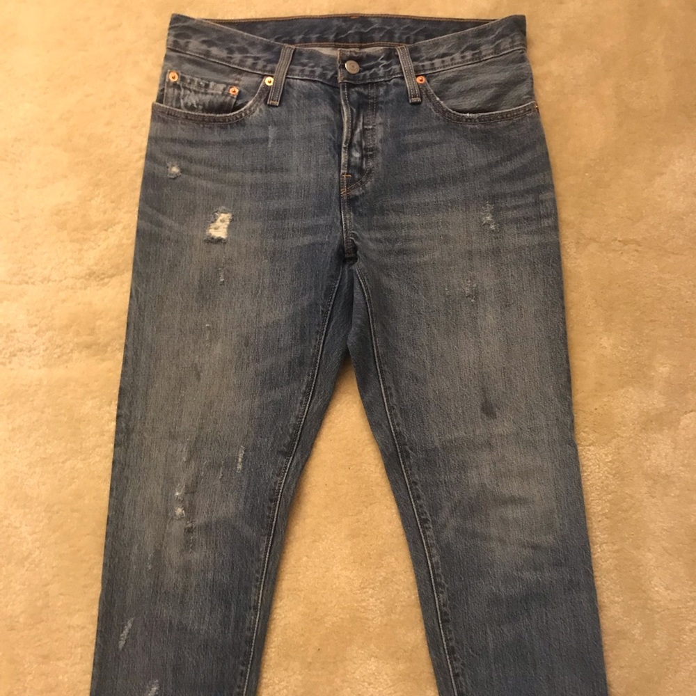 Levi’s 501s Distressed Straight-Leg Jeans